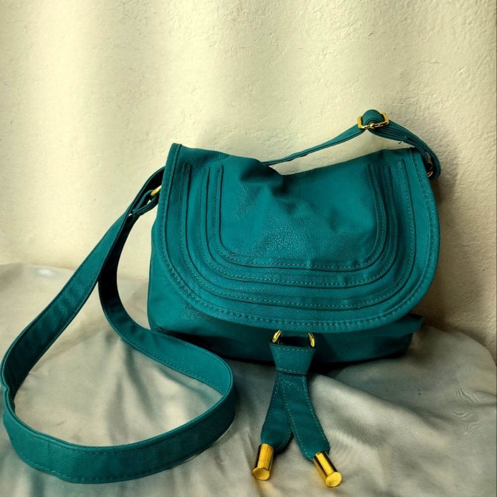 Women's turquoise leather crossbody bag